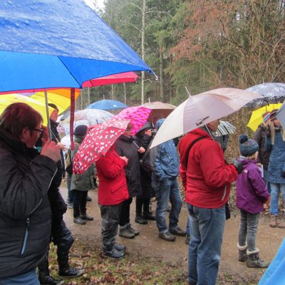 Gebetsstation bei Regen